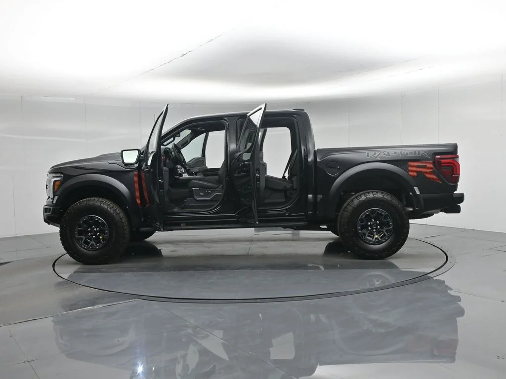 New 2026 Oxford White Ford Raptor image 37