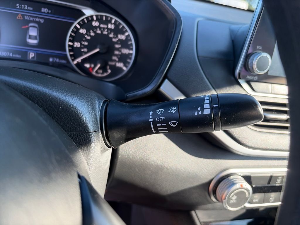 Used 2021 Gun Metallic Nissan 2.5 SV image 34