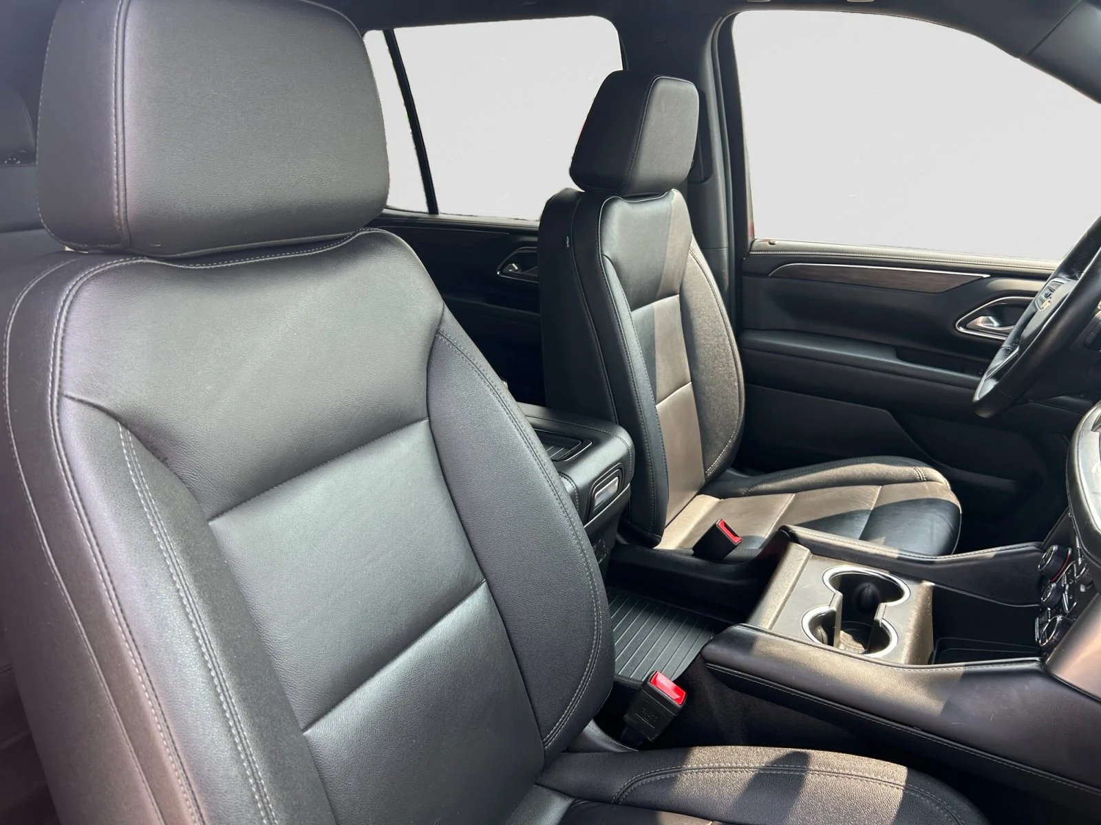 Used 2024 Red Chevrolet LT 4WD 3.0L Leather image 13