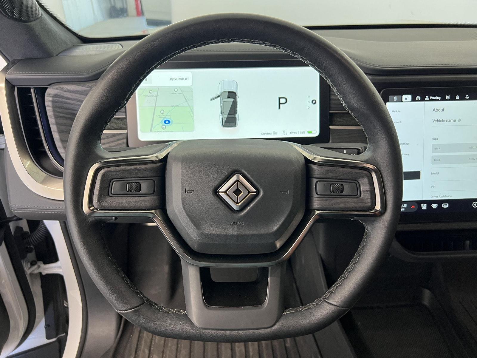 2023 Rivian R1S Adventure - Photo 14