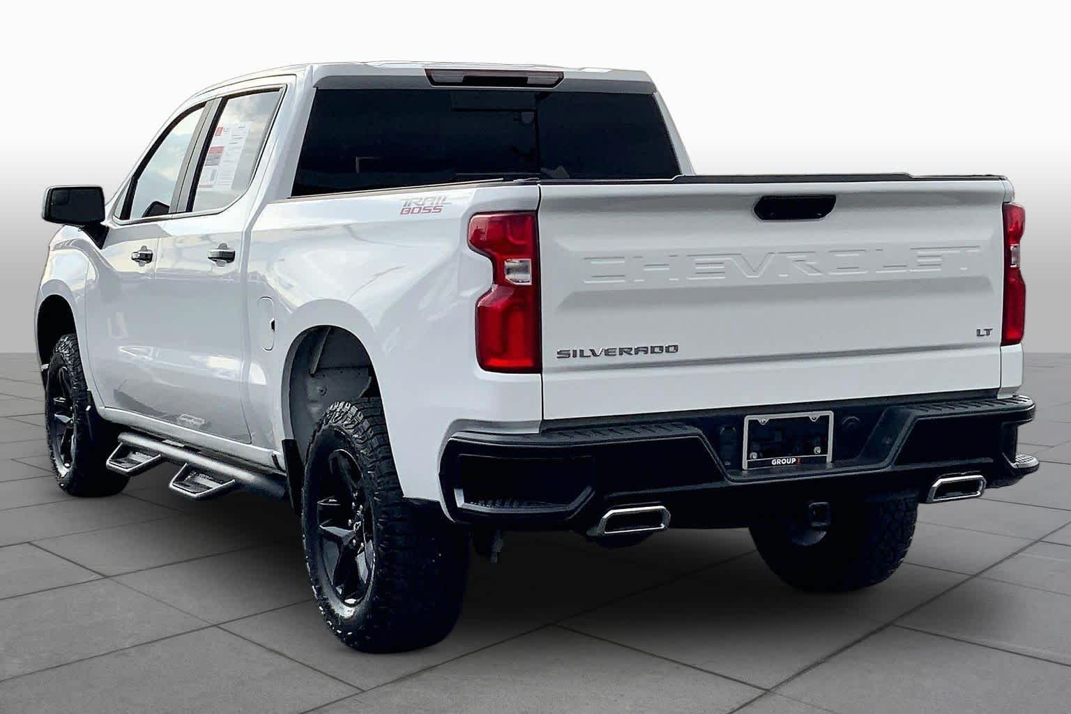 Used 2024 Summit White Chevrolet LT Trail Boss image 12