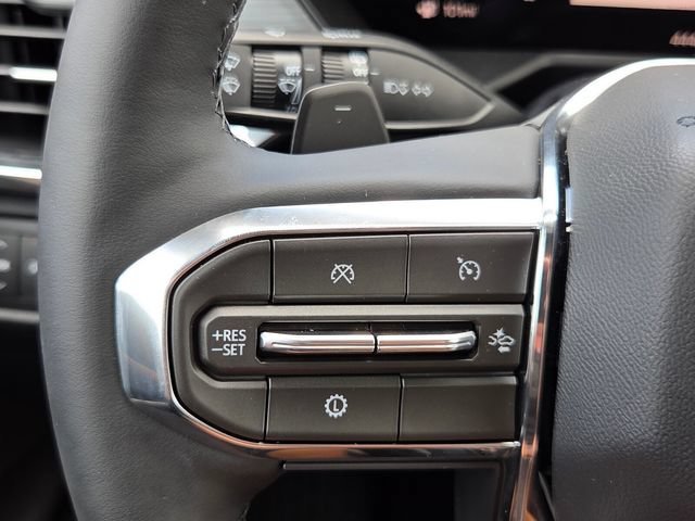 New 2026 Sterling Metallic GMC Elevation image 14