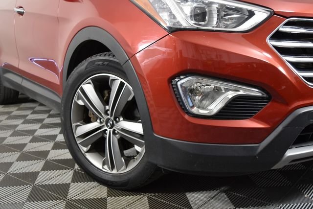 Used 2014 Red Hyundai GLS image 3