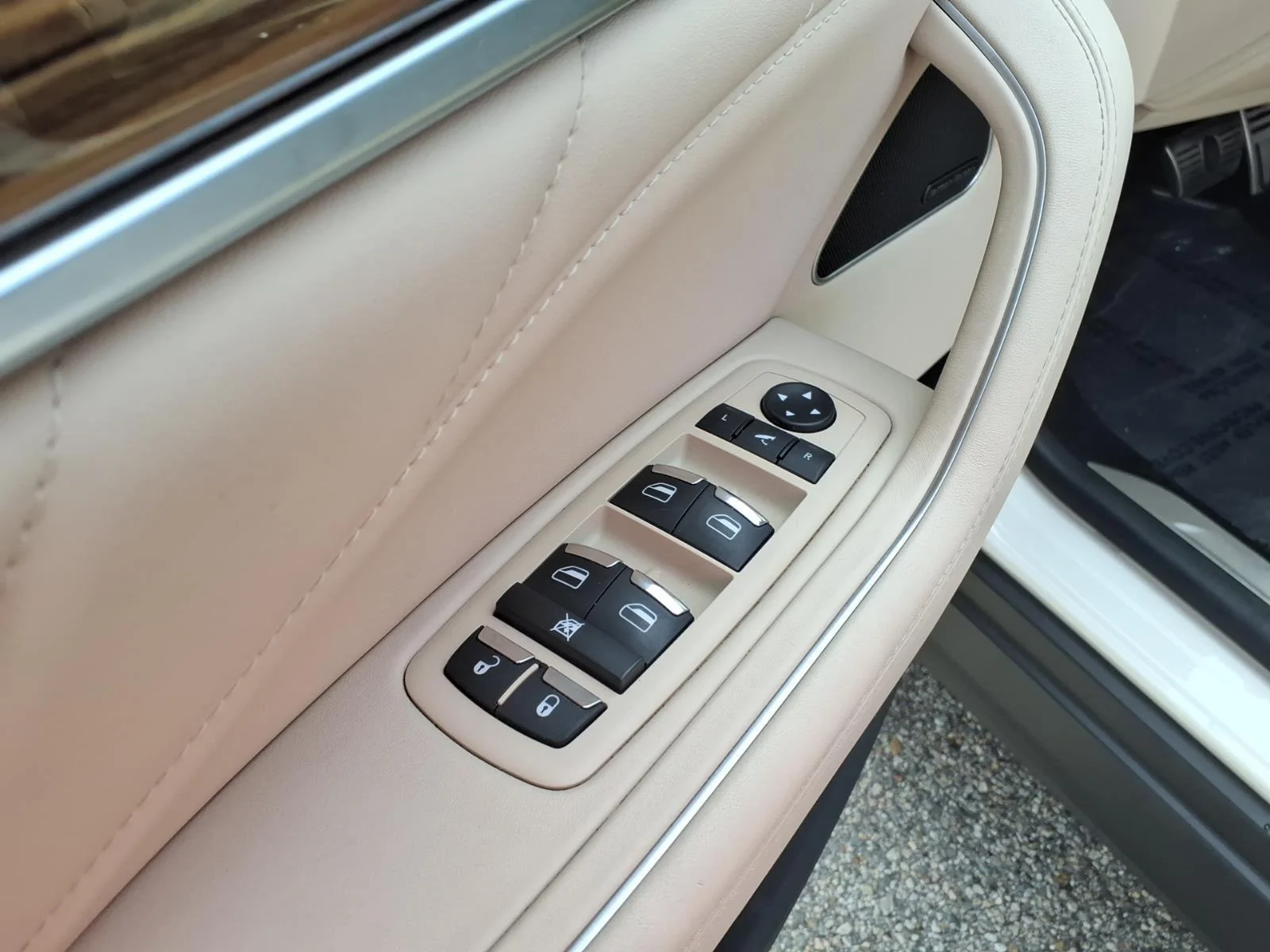 Used 2022 Bianco Maserati GT image 24