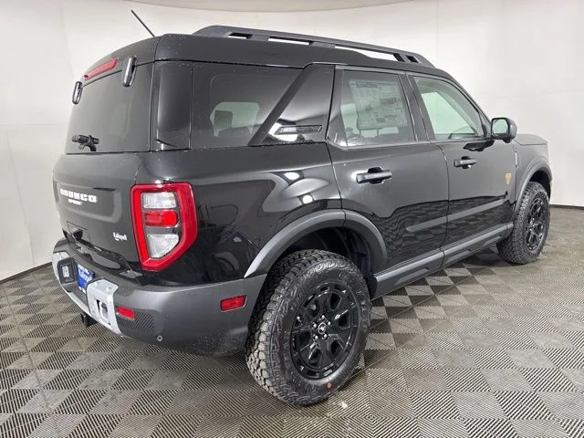 New 2026 Shadow Black Ford Badlands image 3