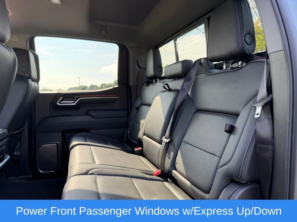 Used 2025 Silver GMC Denali image 19