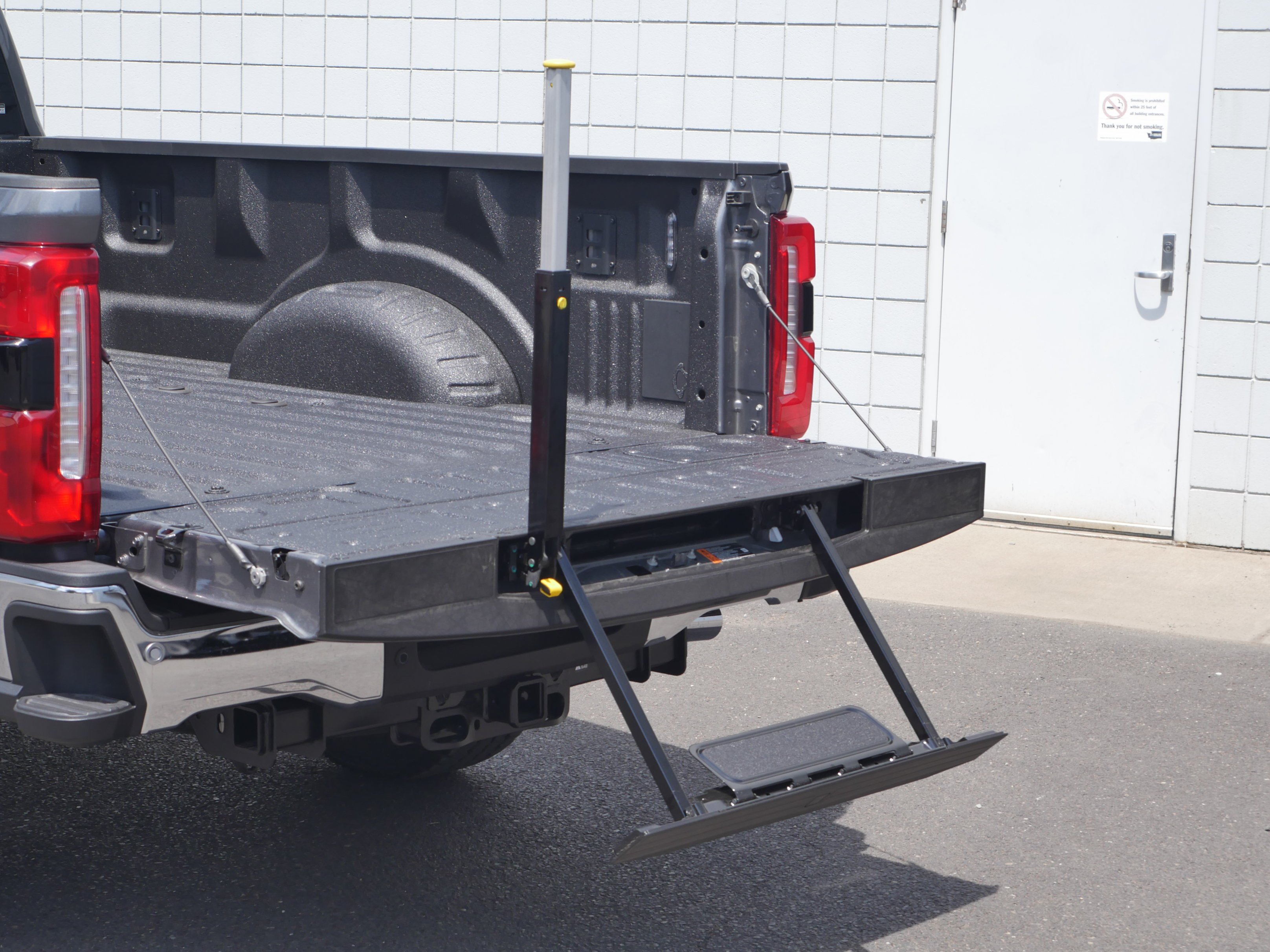 New 2026 Carbonized Gray Metallic Ford F-350® Lariat® image 24