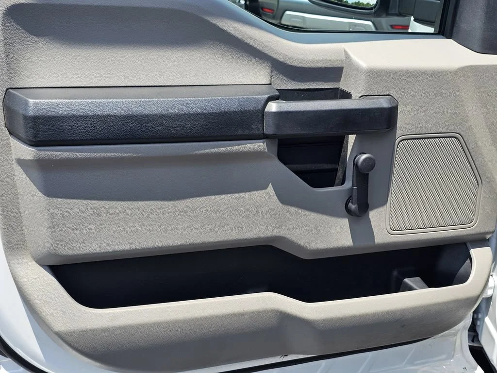 Used 2017 Oxford White Ford XL image 14