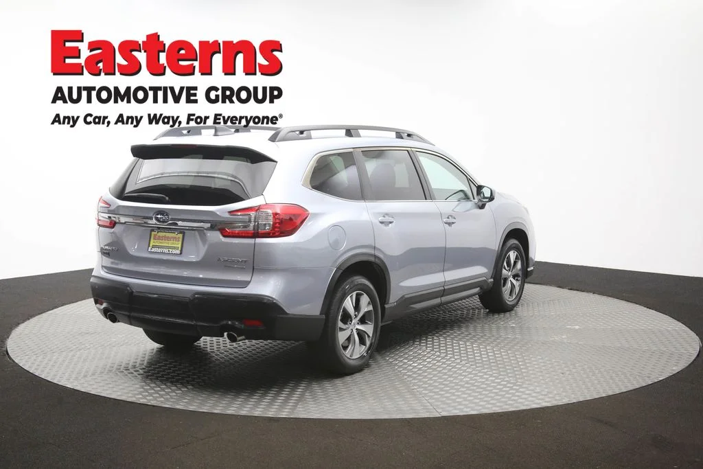 Used 2025 Silver Subaru Premium image 40