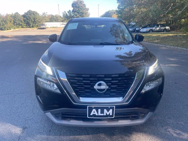 Used 2023 Black Nissan SV image 7