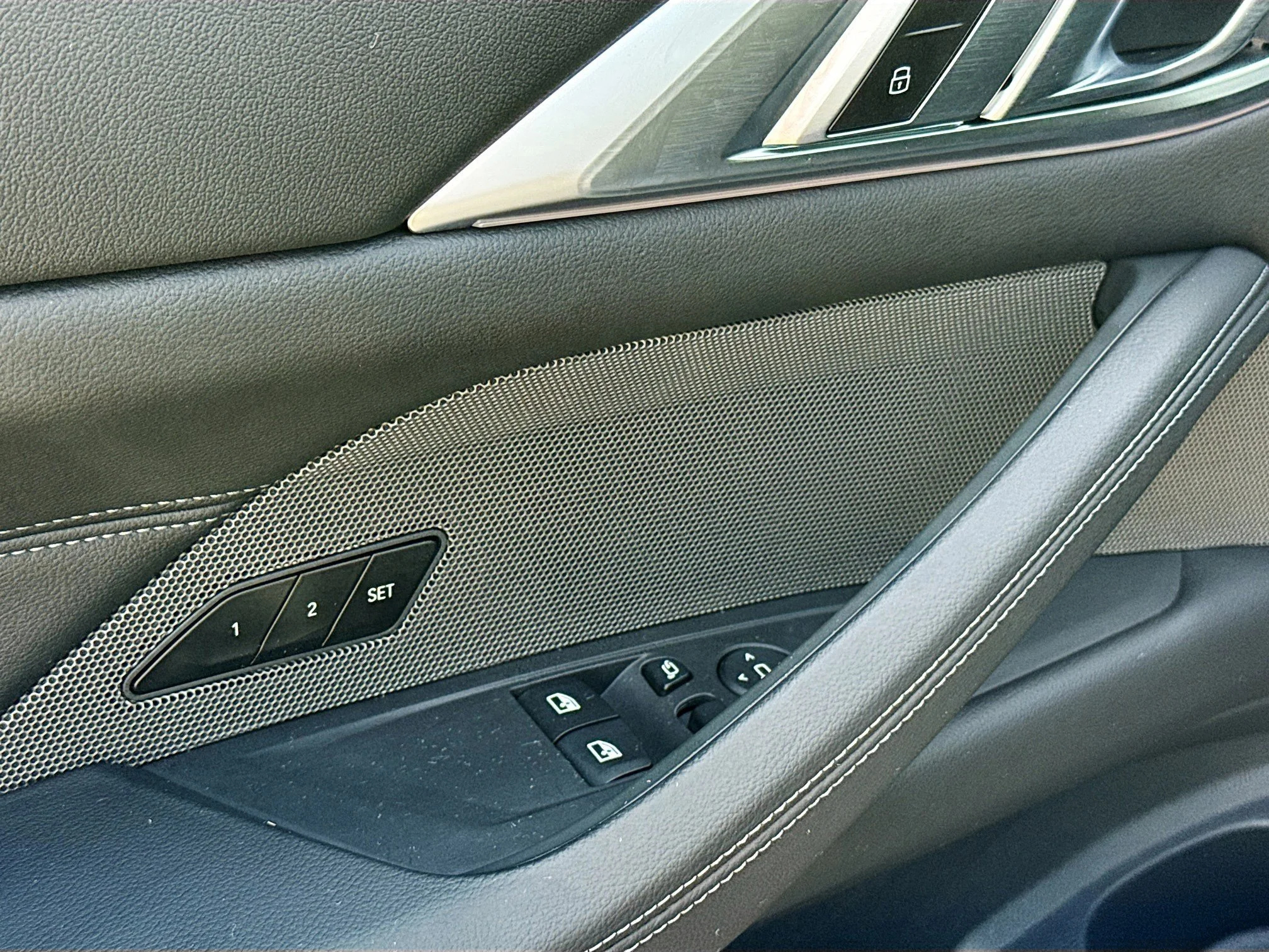 2026 BMW 4 Series M440i - Photo 23