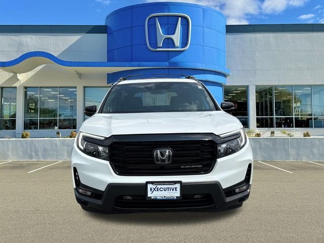 Used 2025 Platinum White Pearl Honda Black Edition image 6