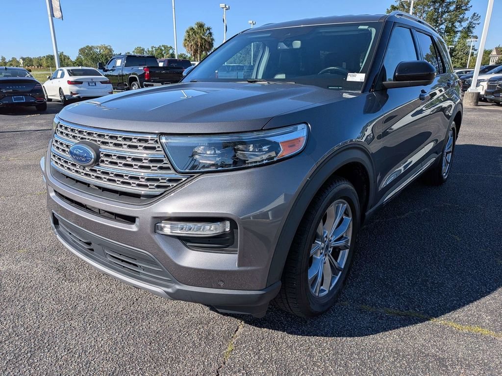 Used 2022 Gray Ford Limited image 10