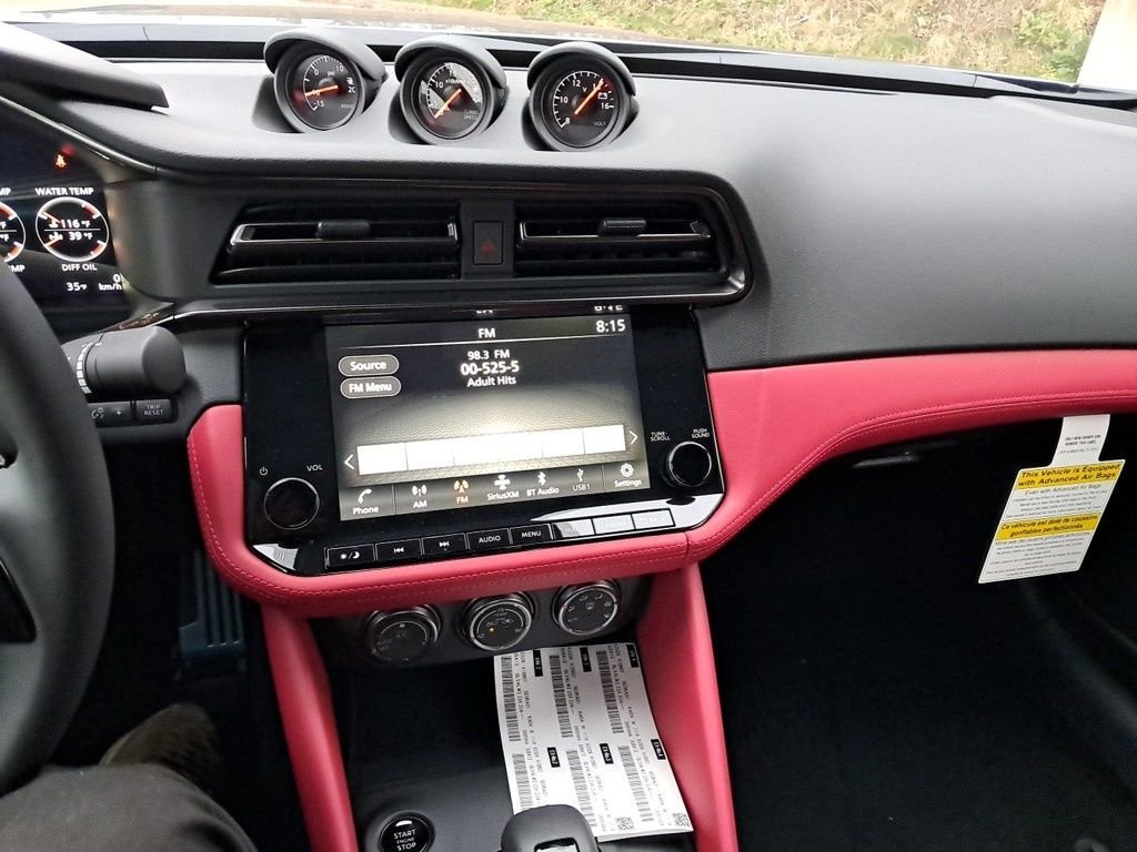 2025 Nissan Z Performance - Photo 18