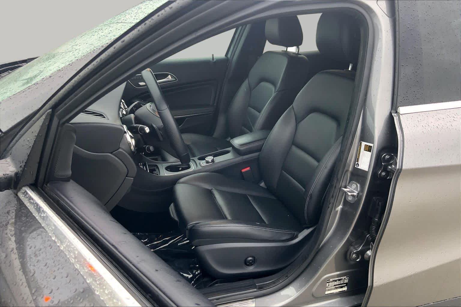 Used 2019 Mountain Grey Metallic Mercedes-Benz GLA 250 image 8