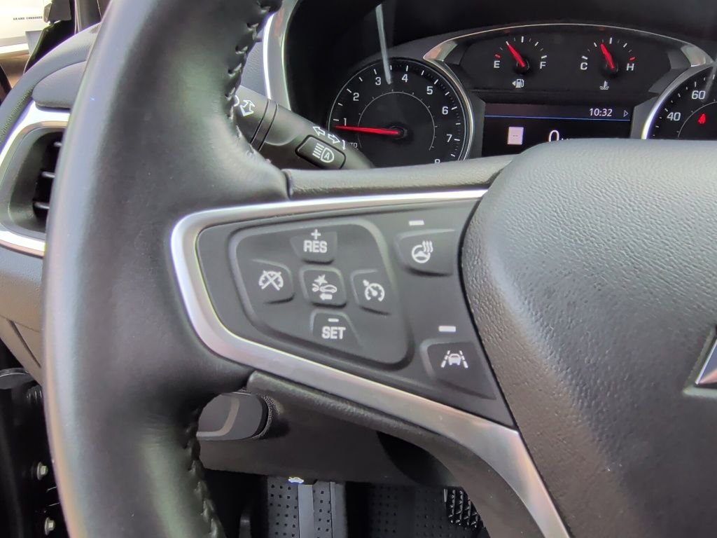 Used 2022 Black Chevrolet LT image 17