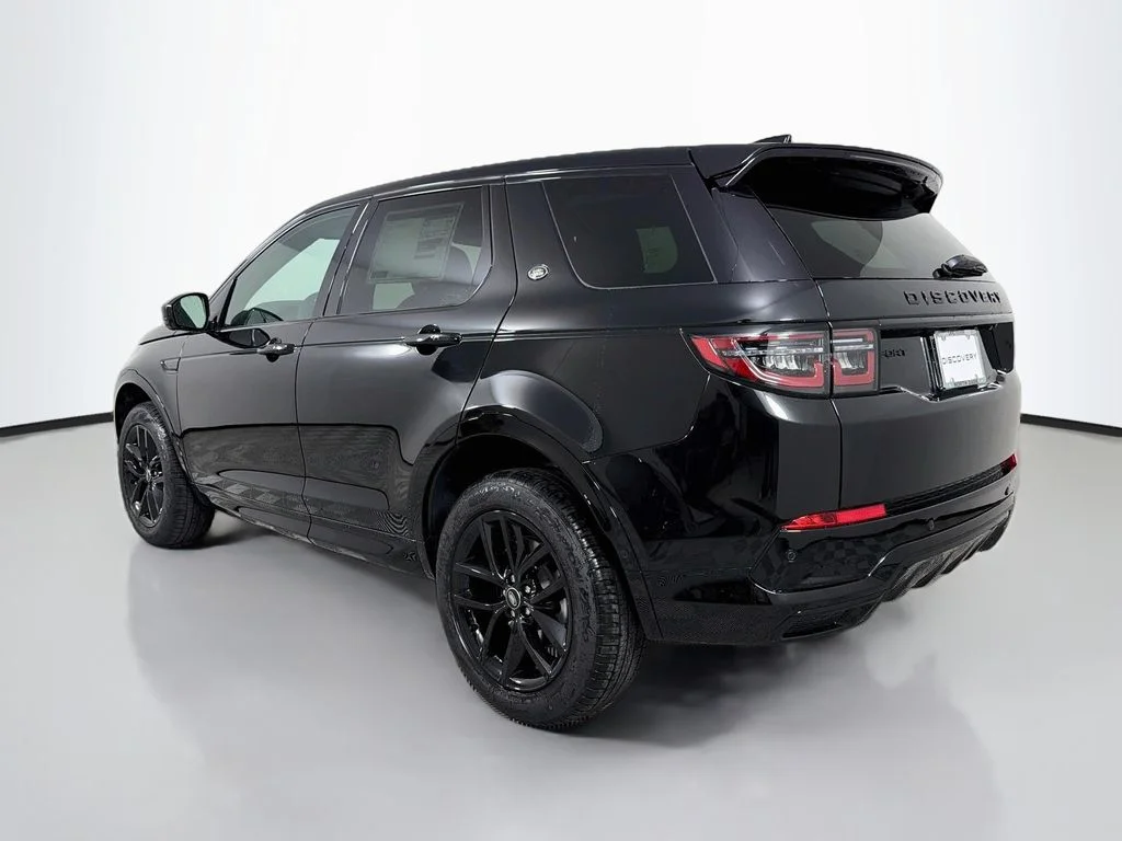New 2026 Santorini Black Land Rover Landmark image 7
