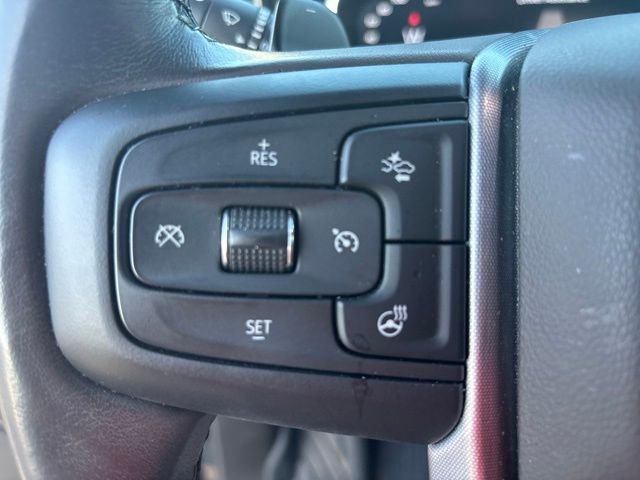 Used 2022 Black GMC SLT image 13
