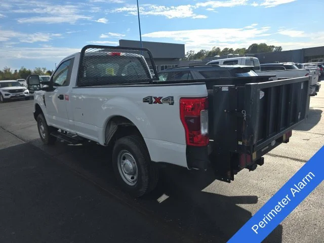Used 2017 Oxford White Ford XL image 10