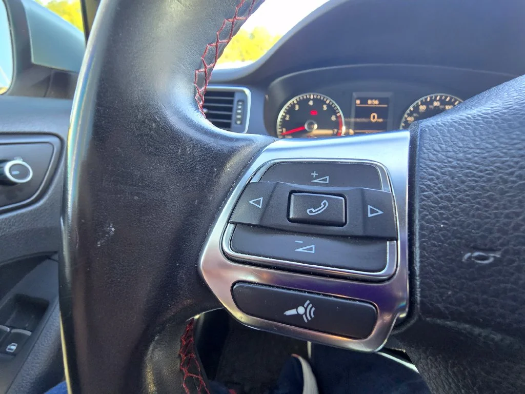 Used 2014 Silver Volkswagen GLI image 22