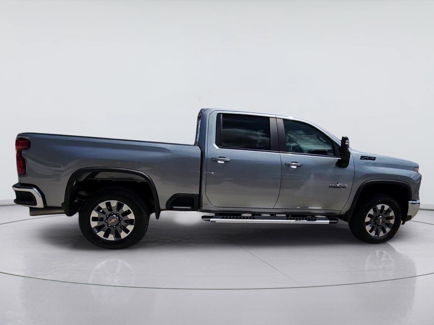 2025 Chevrolet Silverado 2500 HD photo 9 of 33
