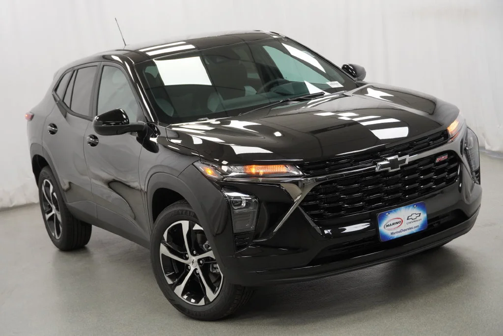 New 2026 Mosaic Black Metallic Chevrolet 1RS image 12