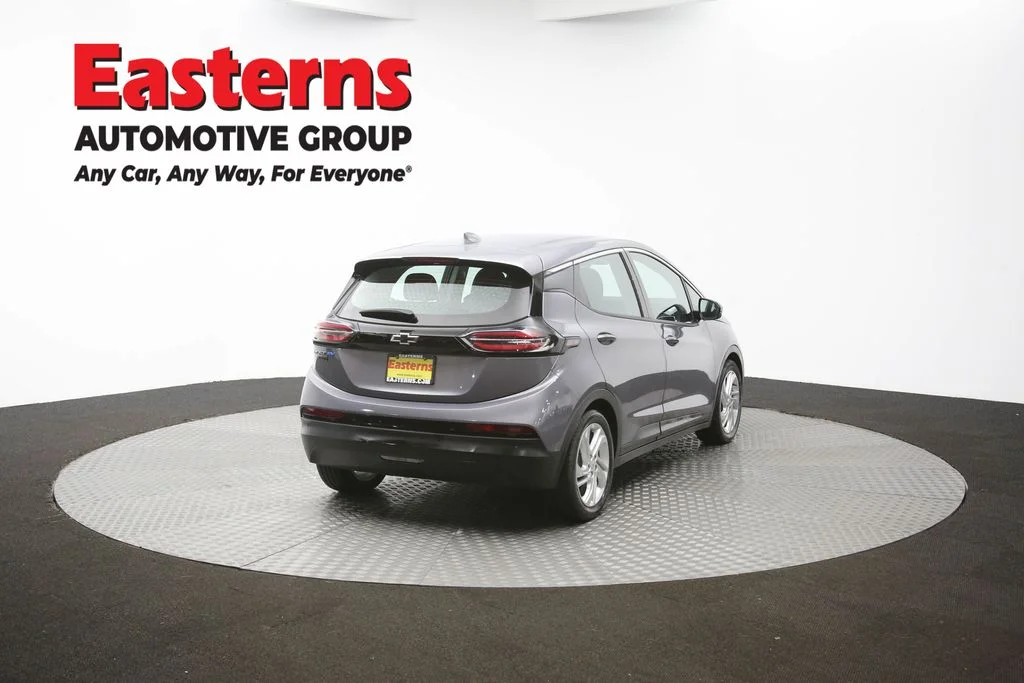 Used 2023 Gray Chevrolet 1LT image 35