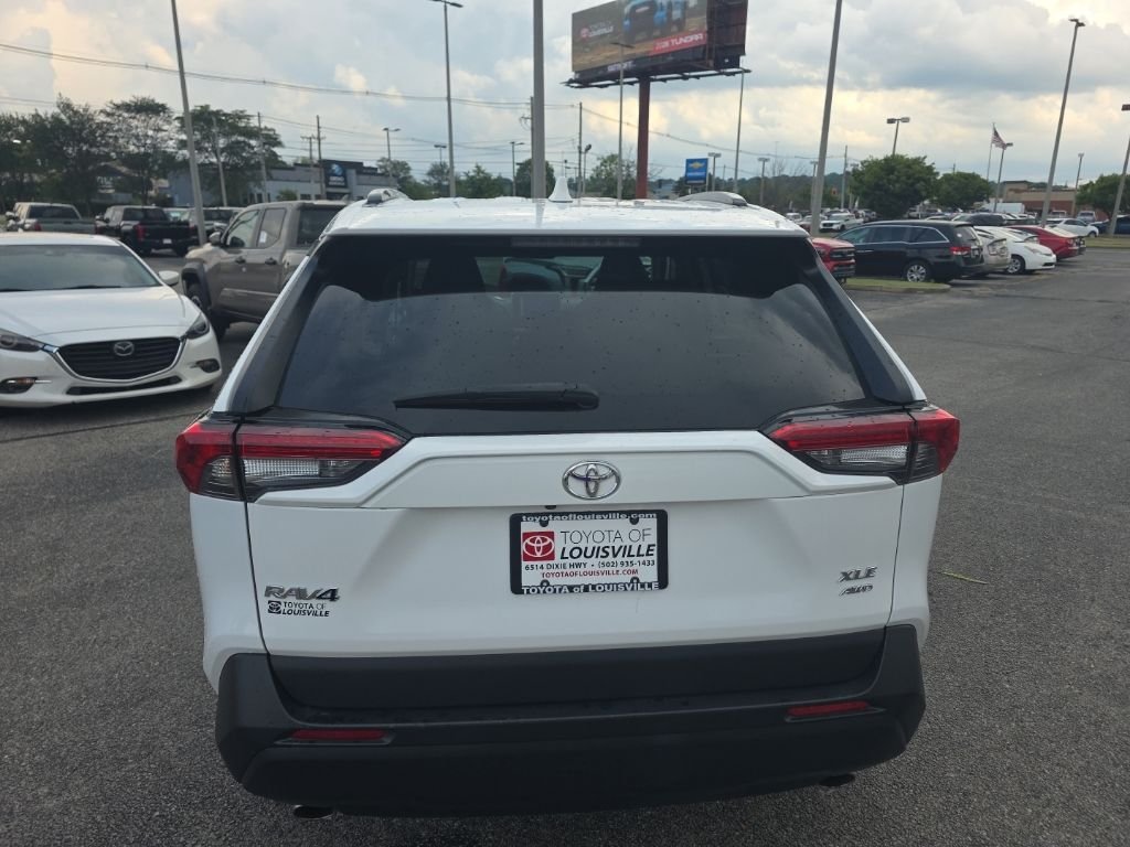 Used 2024 White Toyota XLE image 6