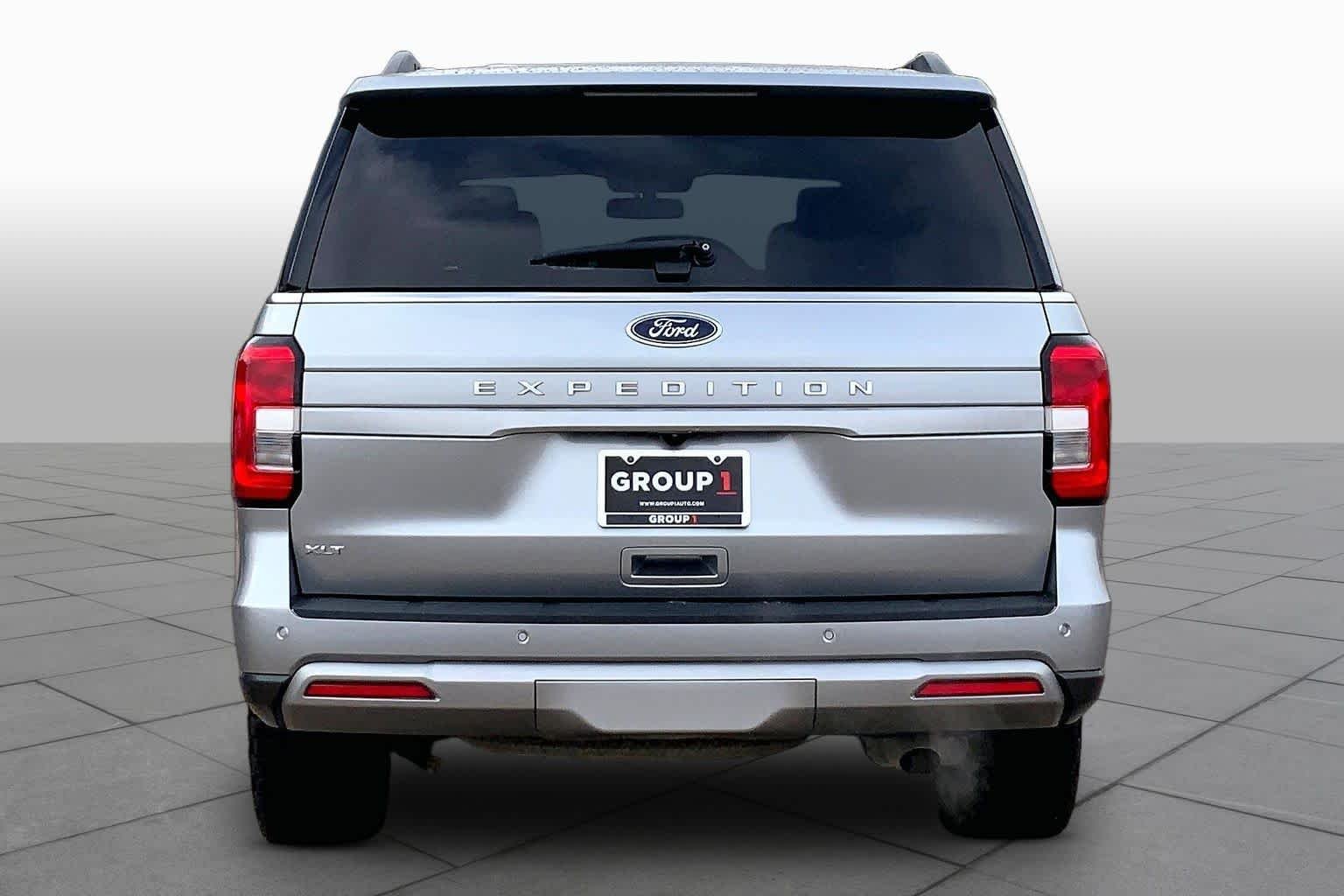 Certified Used 2023 Iconic Silver Metallic Ford XLT image 5
