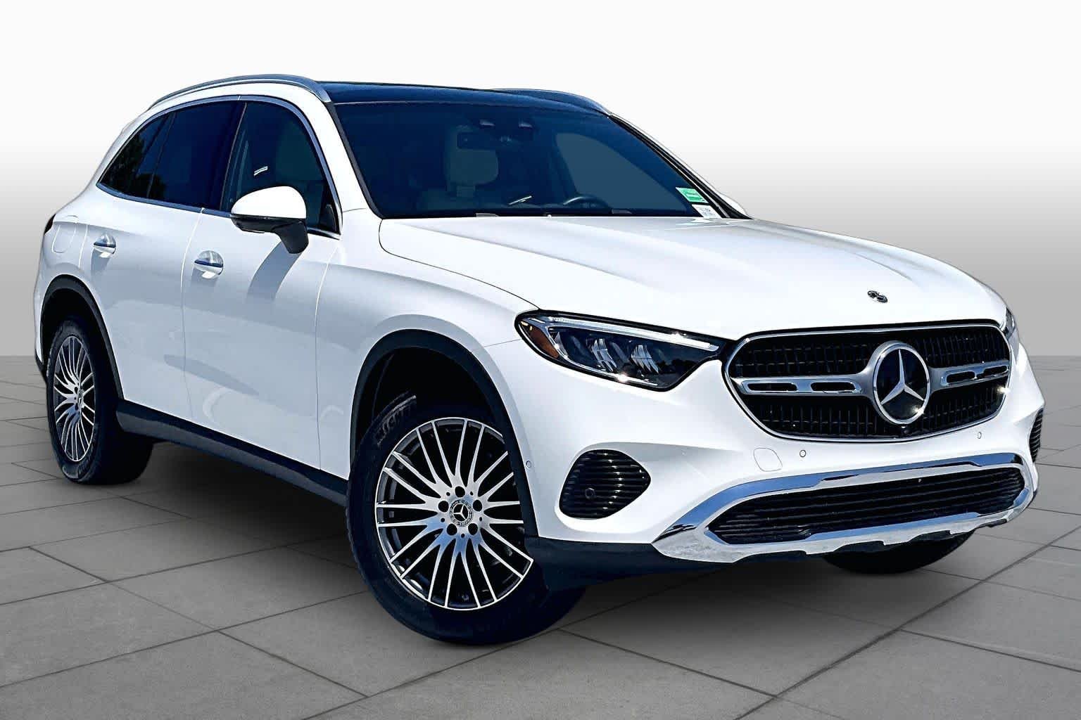 Used 2026 Polar White Mercedes-Benz GLC 300 image 3