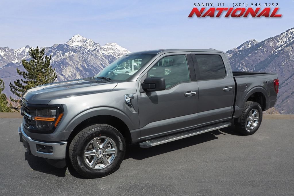 Used 2025 Gray Ford XLT image 1
