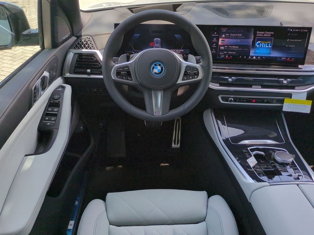 New 2026 Brooklyn Grey Metallic BMW xDrive50e image 16