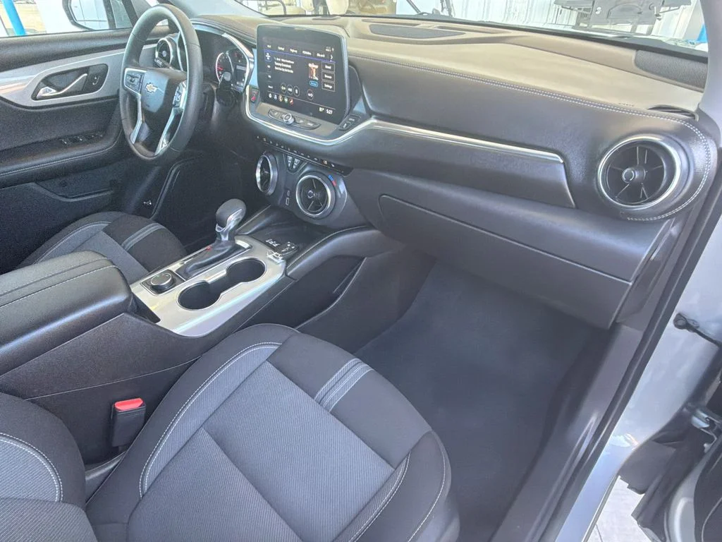 Used 2024 Gray Chevrolet LT image 30