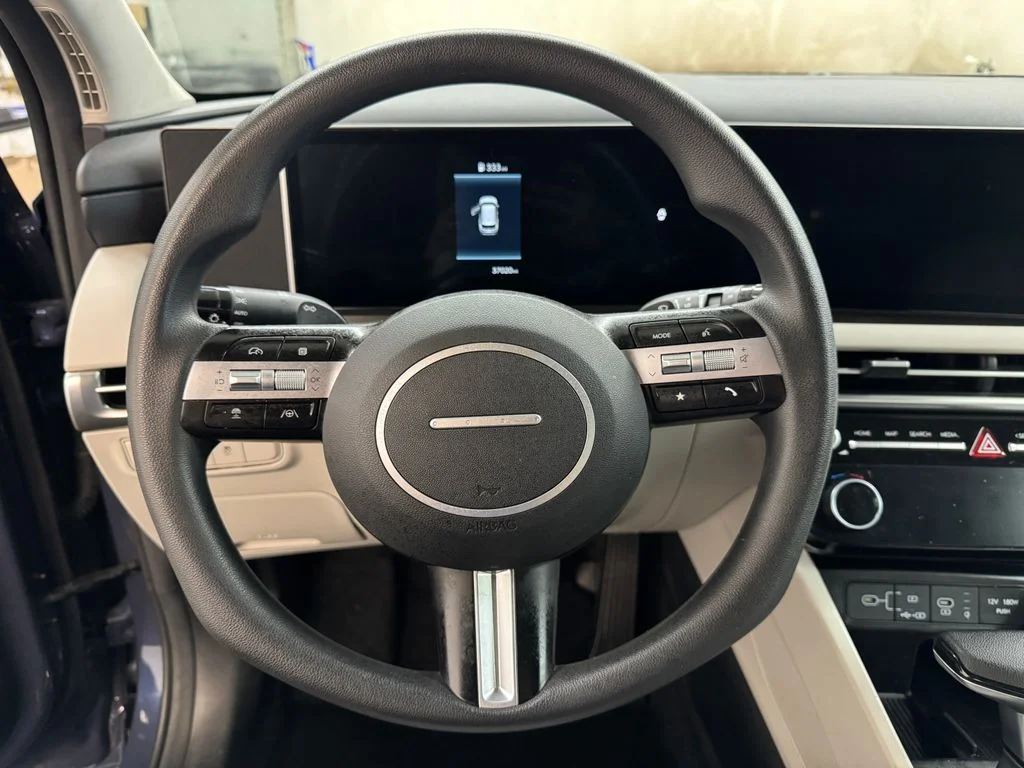 Used 2025 Blue Hyundai SEL image 19