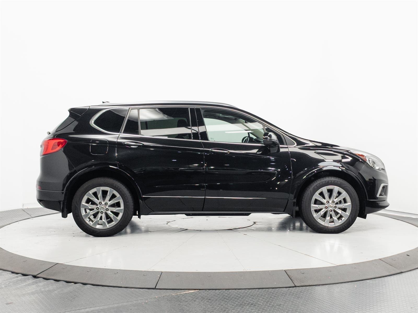 2017 Buick Envision Essence - Photo 13
