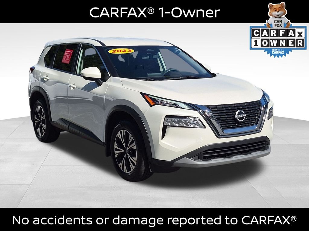 Certified Used 2023 Pearl White Nissan SV image 5