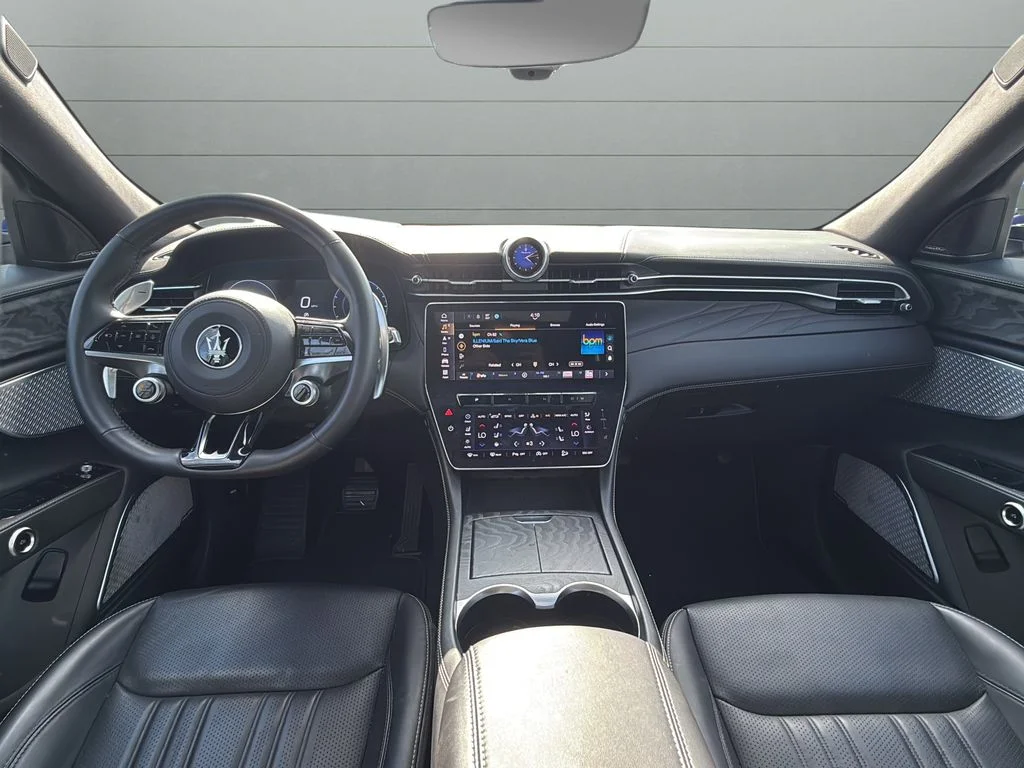 Used 2023  Maserati GT image 21
