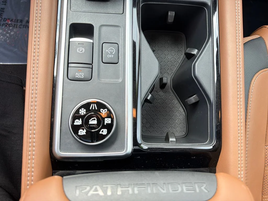 2024 Nissan Pathfinder Platinum - Photo 33
