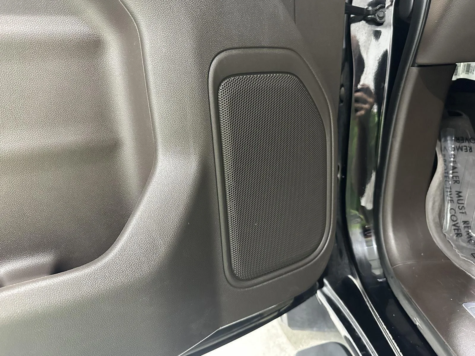 Used 2021 ONYX BLACK GMC SLT image 23