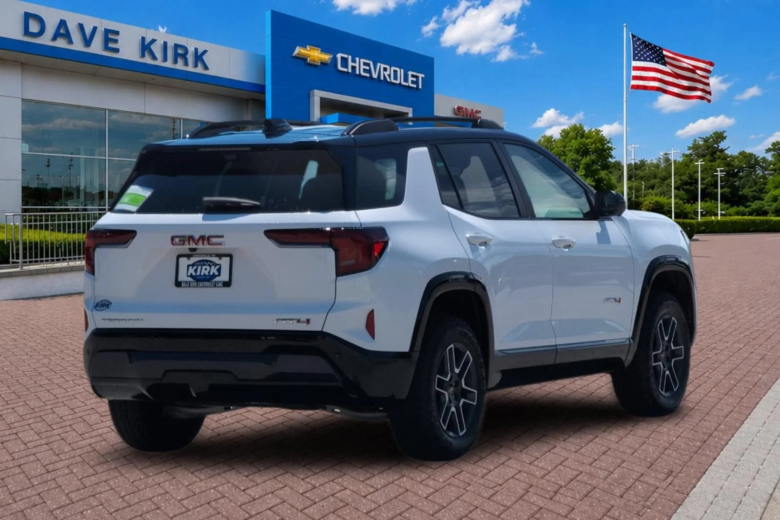 New 2026 Summit White GMC AT4 image 3