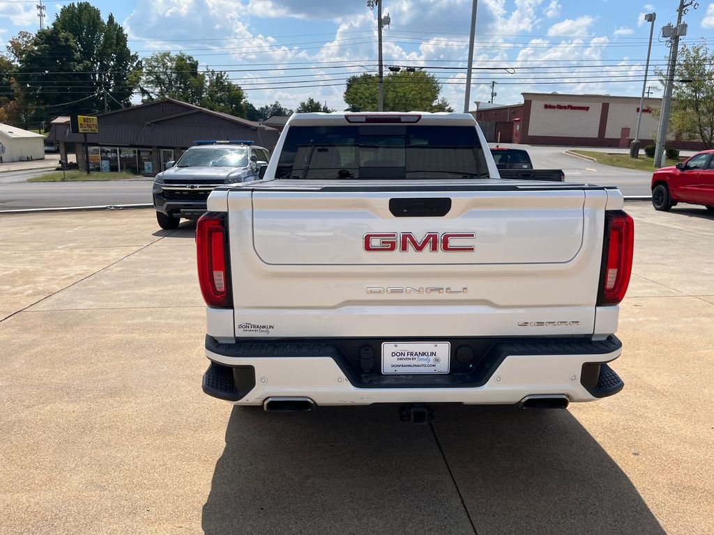 Used 2020 White GMC Denali image 4