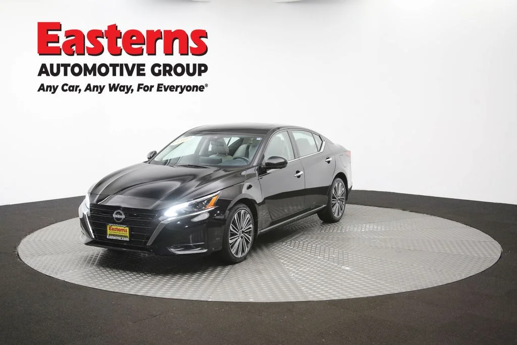 Used 2024 Black Nissan 2.5 SL image 55