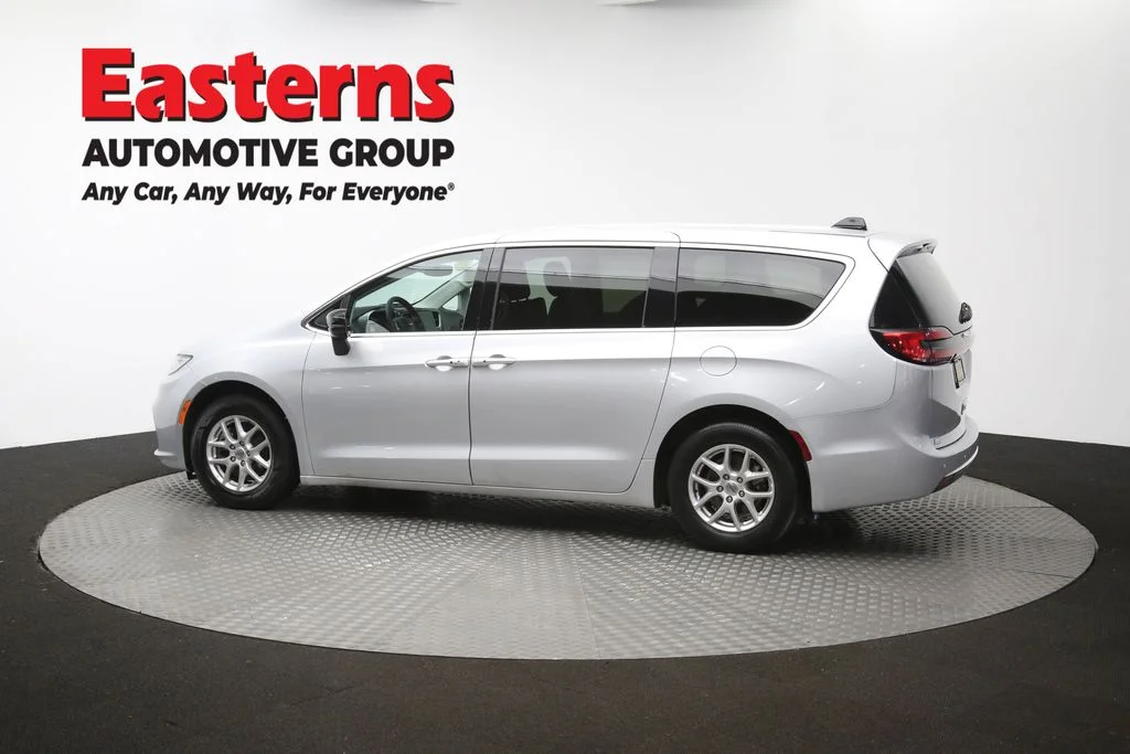 Used 2024 Silver Chrysler Touring L image 61