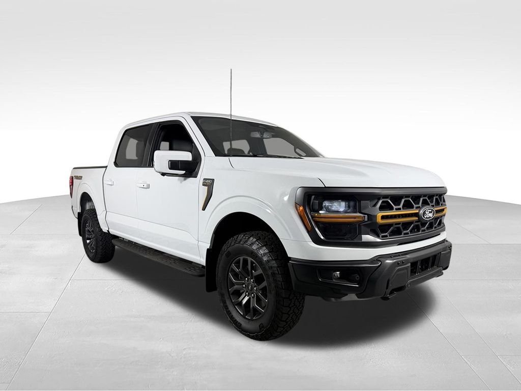 Used 2025 Oxford White Ford Tremor image 5