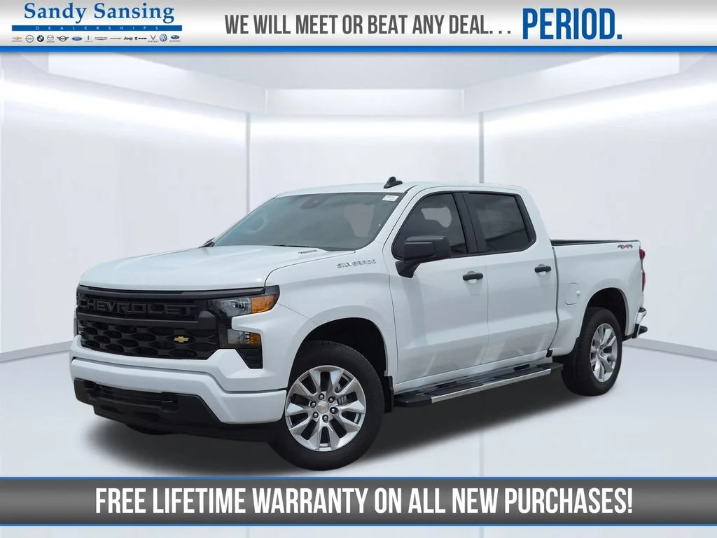 New 2026 Summit White Chevrolet Custom image 1
