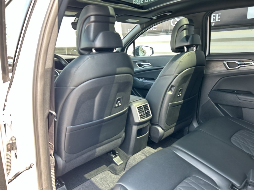 Certified Used 2024 Glacial White Pearl Kia X-Line image 14