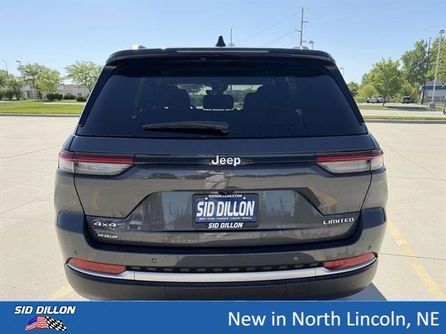 New 2026 Baltic Gray Metallic Clearcoat Jeep Limited image 4