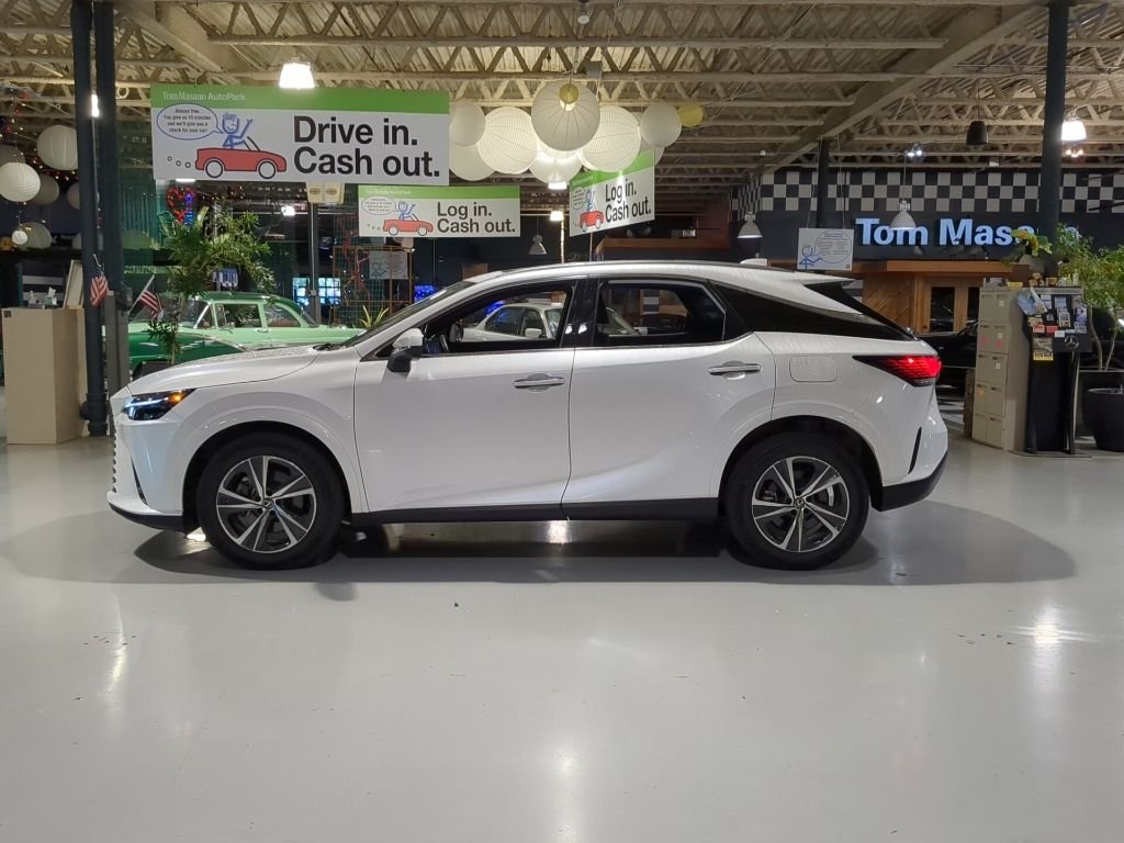 Certified Used 2023 White Lexus 350 Premium image 10
