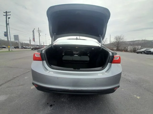Used 2024 Gray Chevrolet LT image 58