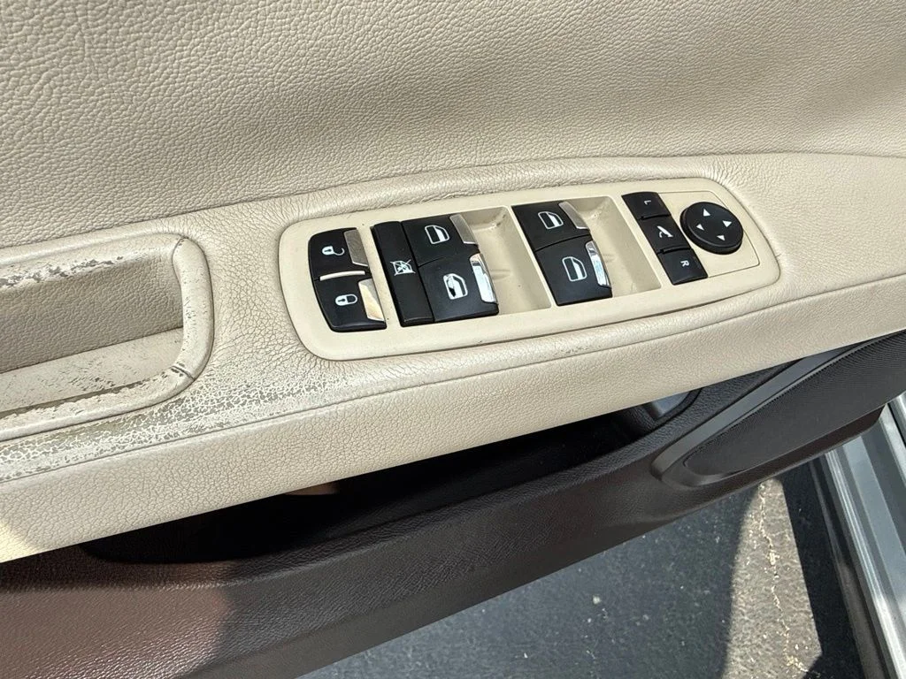 Used 2014 Gray Maserati S Q4 image 21